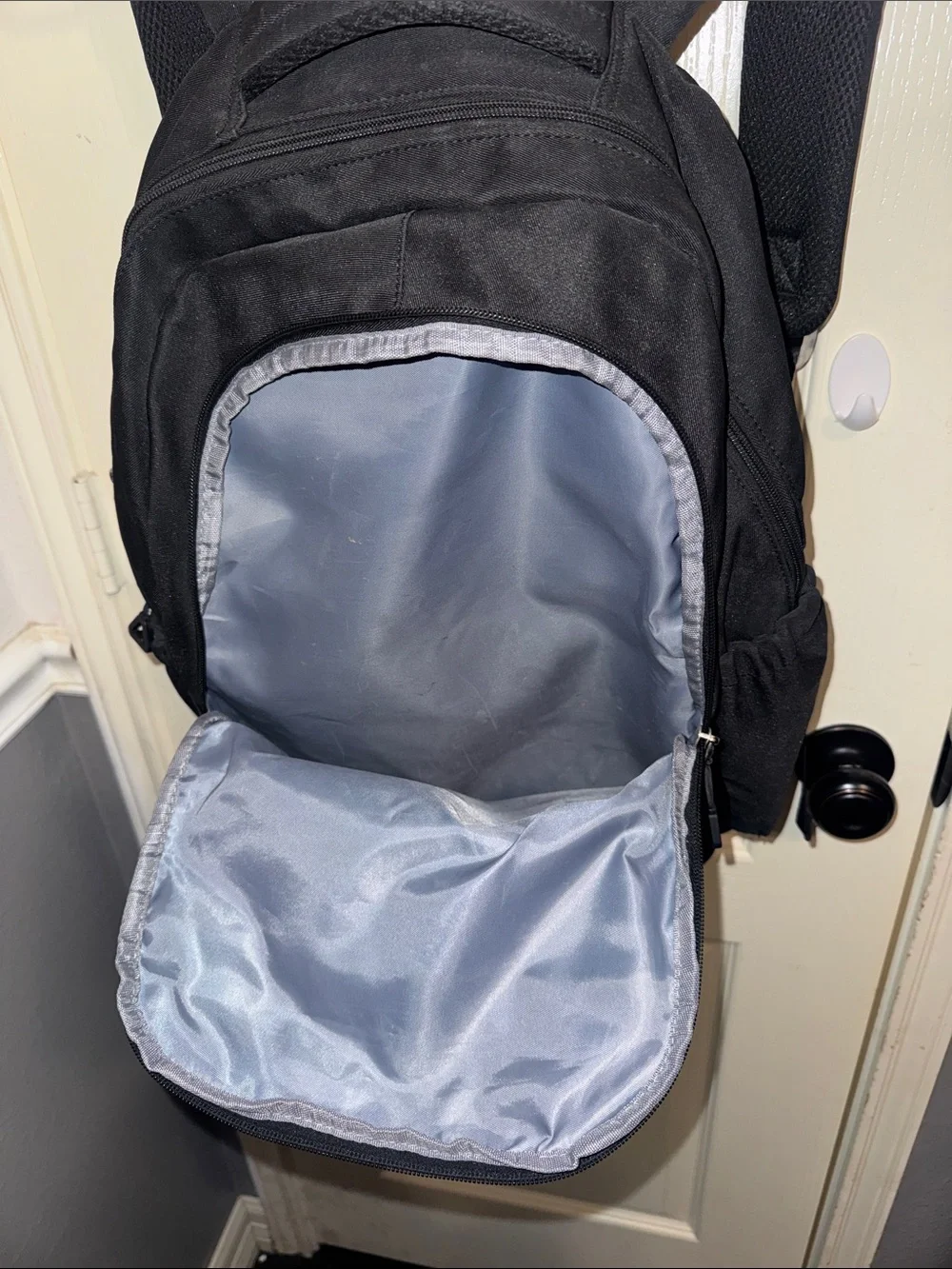 Unisex Classic Black Everyday Backpack